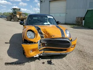 2017 MINI Hardtop Cooper с VIN WMWXP5C38H3C64588, выставлен на аукционе Copart как лот 56905495 с пробегом 49 401 миль миль и Чистый • Clean title. История ставок и продаж доступна на DreamBid. Изображение 14.