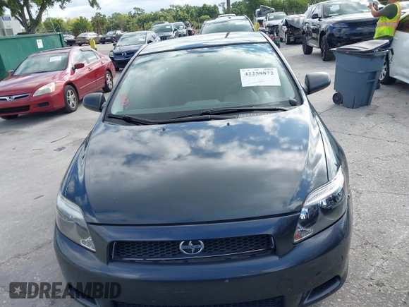 2006 Scion tC z VIN JTKDE177360077653, wystawiony jako IAAI lot #42258872 z przebiegiem 92 187 mil mil oraz . Historia ofert i sprzedaży dostępna na DreamBid. Obrazek 13.