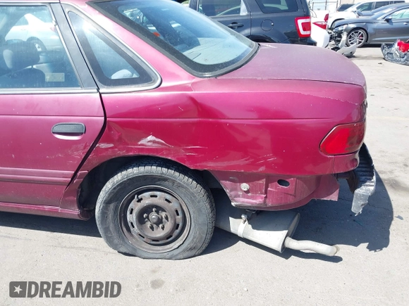 1993 Ford Taurus z VIN 1FACP52U4PG225521, wystawiony jako IAAI lot #42096535 z przebiegiem 76 808 mil mil oraz . Historia ofert i sprzedaży dostępna na DreamBid. Obrazek 6.