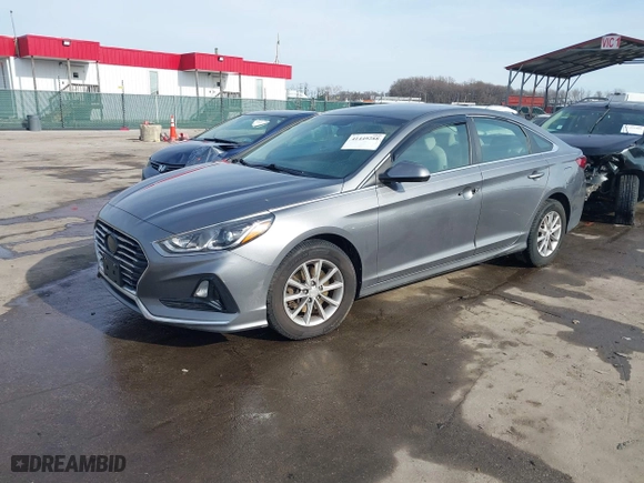 2018 Hyundai Sonata SE with VIN 5NPE24AFXJH701272, listed as a IAAI auction lot 41449288 with 135,170 mi miles. Bid and sale history available at carsss.com. Image 18.