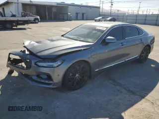 2018 Volvo S90 Inscription with VIN LVYBC0AL0JP036118, listed as a Copart auction lot 53571804 with 64,040 mi miles and Salvage Title. Bid and sale history available at carsss.com. Image 1.