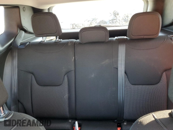 2018 Jeep Renegade Upland z VIN ZACCJBAB2JPH64207, wystawiony jako Copart lot #65781444 z przebiegiem 88 856 mil mil oraz Nie do naprawy • Non repairable. Historia ofert i sprzedaży dostępna na DreamBid. Obrazek 10.