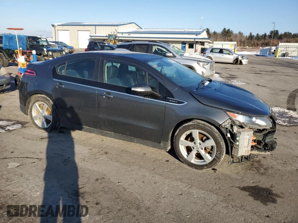 2013 Chevrolet Volt with VIN 1G1RD6E40DU124738, listed as a Copart auction lot 88397215 with Not Provided miles and Salvage Title. Bid and sale history available at carsss.com. Image 4.