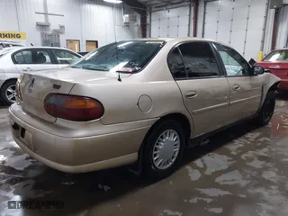 2004 Chevrolet Classic with VIN 1G1ND52F34M524727, listed as a IAAI auction lot 41533791 with 207,745 mi miles. Bid and sale history available at carsss.com. Image 4.