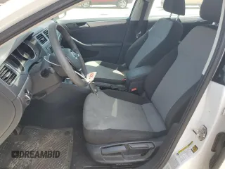 2017 Volkswagen Jetta S z VIN 3VW2B7AJ0HM226502, wystawiony jako Copart lot #62056735 z przebiegiem 88 496 mil mil oraz Szkoda całkowita • Salvage title. Historia ofert i sprzedaży dostępna na DreamBid. Obrazek 7.
