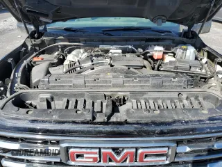 2024 GMC Sierra 3500HD AT4 z VIN 1GT49VEY3RF129184, wystawiony jako Copart lot #44953764 z przebiegiem 56 519 mil mil oraz Szkody całkowita. Historia ofert i sprzedaży dostępna na DreamBid. Obrazek 12.