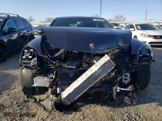 2018 Porsche Panamera with VIN WP0AA2A79JL110831, listed as a Copart auction lot 43631844 with 16,525 mi miles. Bid and sale history available at carsss.com. Image 5.