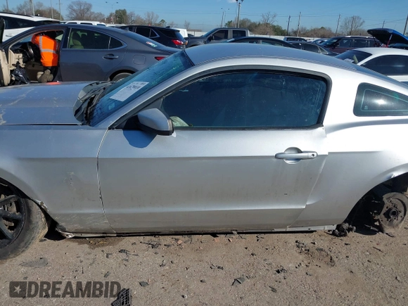 2011 Ford Mustang V6 with VIN 1ZVBP8AM2B5162879, listed as a IAAI auction lot 41670910 with 153,626 mi miles and . Bid and sale history available at carsss.com. Image 13.