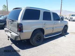 2002 Cadillac Escalade with VIN 1GYEK63N32R139025, listed as a IAAI auction lot 42324563 with 168,338 mi miles and . Bid and sale history available at DreamBid. Image 4.