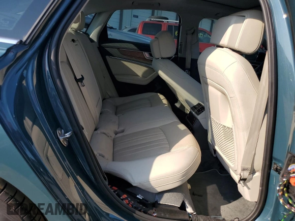 2020 Audi A6 Premium Plus z VIN WAUL2AF25LN075531, wystawiony jako Copart lot #71162644 z przebiegiem 36 325 mil mil oraz Szkoda całkowita • Salvage title. Historia ofert i sprzedaży dostępna na DreamBid. Obrazek 10.
