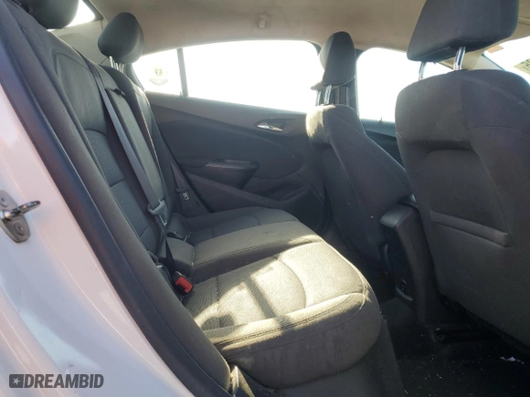 2018 Chevrolet Cruze LT with VIN 1G1BE5SM6J7117168, listed as a Copart auction lot 89301385 with 73,136 mi miles and Salvage Title. Bid and sale history available at carsss.com. Image 10.