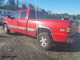 2001 Chevrolet Silverado 1500 LS with VIN 2GCEK19T311105107, listed as a IAAI auction lot 41807704 with 188,783 mi miles. Bid and sale history available at carsss.com. Image 3.