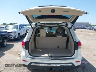 2014 Nissan Pathfinder SL with VIN 5N1AR2MN3EC700348, listed as a IAAI auction lot 41974897 with 119,654 mi miles and . Bid and sale history available at DreamBid. Image 18.