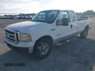 2005 Ford F-250 XL with VIN 1FTSX20P55EB64948, listed as a IAAI auction lot 41579748 with 349,258 mi miles and . Bid and sale history available at DreamBid. Image 2.