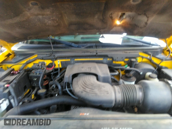 2002 Ford F-150 XL with VIN 1FTRF07L52KB68889, listed as a IAAI auction lot 39266273 with 84,900 mi miles and . Bid and sale history available at DreamBid. Image 10.