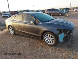 2015 Ford Fusion SE with VIN 3FA6P0H73FR171119, listed as a IAAI auction lot 41978026 with 175,398 mi miles. Bid and sale history available at carsss.com. Image 1.