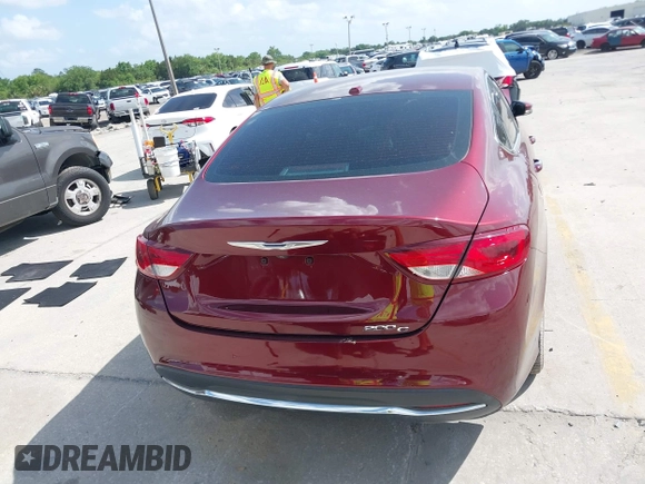 2015 Chrysler 200 C with VIN 1C3CCCCB4FN655152, listed as a IAAI auction lot 41953932 with 67,014 mi miles and . Bid and sale history available at DreamBid. Image 16.