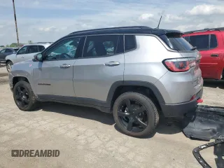 2019 Jeep Compass Trailhawk z VIN 3C4NJDDB3KT739939, wystawiony jako Copart lot #56695985 z przebiegiem 99 941 mil mil oraz Szkoda całkowita • Salvage title. Historia ofert i sprzedaży dostępna na DreamBid. Obrazek 2.