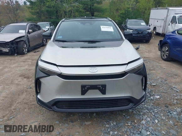 2024 Toyota bZ4X XLE with VIN JTMABACA2RA070129, listed as a IAAI auction lot 42158861 with 12,269 mi miles and . Bid and sale history available at DreamBid. Image 13.