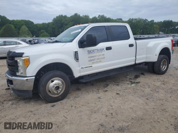 2017 Ford F-350 Lariat с VIN 1FT8W3DT0HEB40748, выставлен на аукционе Copart как лот 54147715 с пробегом 140 800 миль миль и Чистый • Clean title. История ставок и продаж доступна на DreamBid. Изображение 1.