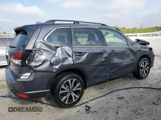2021 Subaru Forester Limited with VIN JF2SKASC5MH591712, listed as a Copart auction lot 57068895 with 31,296 mi miles and Non repairable. Bid and sale history available at DreamBid. Image 3.