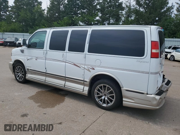 2013 GMC Savana Cargo Van YF7 Upfitter with VIN 1GDS7DC41D1104230, listed as a Copart auction lot 64390224 with 88,421 mi miles and Salvage Title. Bid and sale history available at carsss.com. Image 2.