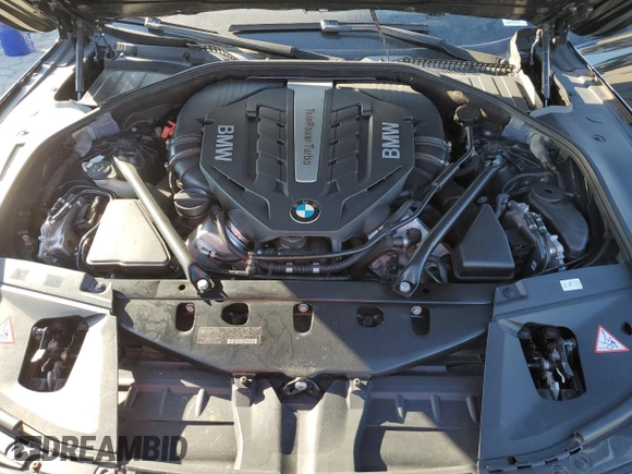 2014 BMW 7 Series ALPINA B7 xDrive with VIN WBAYF8C59ED142402, listed as a Copart auction lot 42735795 with 91,043 mi miles and Clean Title. Bid and sale history available at DreamBid. Image 11.