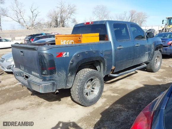 2008 GMC Sierra 1500 Work Truck with VIN 2GTEK13M281154777, listed as a IAAI auction lot 41672542 with 200,212 mi miles. Bid and sale history available at carsss.com. Image 4.