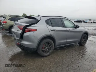 2019 Alfa Romeo Stelvio z VIN ZASPAKAN3K7C71752, wystawiony jako Copart lot #56710515 z przebiegiem 31 537 mil mil oraz Szkoda całkowita • Salvage title. Historia ofert i sprzedaży dostępna na DreamBid. Obrazek 3.
