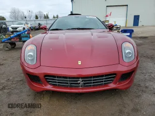 2007 Ferrari 599 z VIN ZFFFC60A470151593, wystawiony jako Copart lot #49111315 z przebiegiem 41 170 mil mil oraz Tytuł czysty. Historia ofert i sprzedaży dostępna na DreamBid. Obrazek 5.