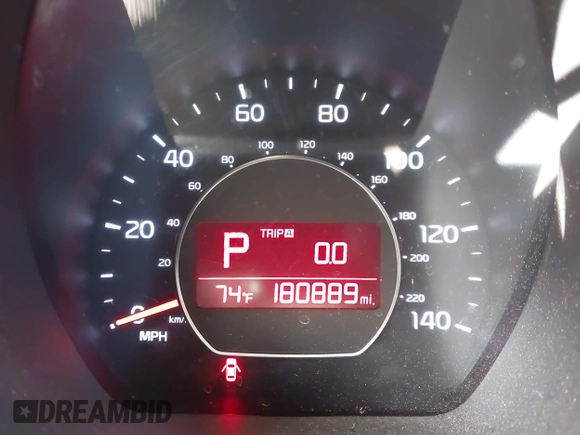 2015 Kia Soul + with VIN KNDJP3A57F7784205, listed as a IAAI auction lot 42001560 with 180,889 mi miles. Bid and sale history available at carsss.com. Image 7.