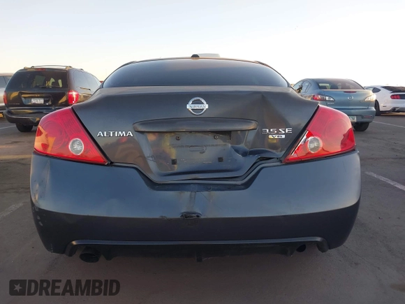 2008 Nissan Altima 3.5 SE with VIN 1N4BL24E98C157298, listed as a IAAI auction lot 42050152 with 175,823 mi miles. Bid and sale history available at carsss.com. Image 16.