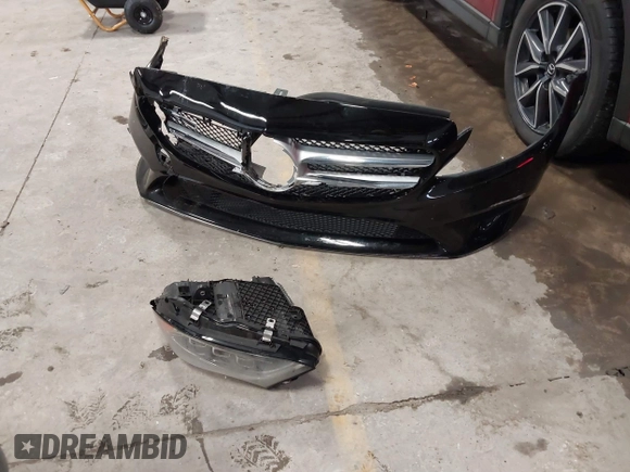 2020 Mercedes-Benz C 300 with VIN WDDWF8EB7LR562663, listed as a IAAI auction lot 41054444 with 36,146 mi miles and . Bid and sale history available at DreamBid. Image 12.