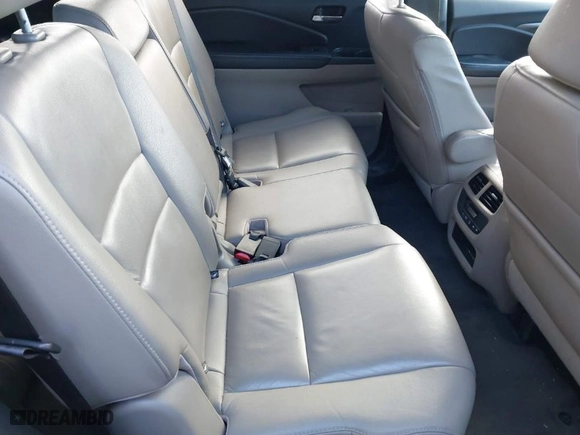 2016 Honda Pilot EX-L with VIN 5FNYF6H52GB057395, listed as a IAAI auction lot 41483056 with 121,805 mi miles. Bid and sale history available at carsss.com. Image 8.