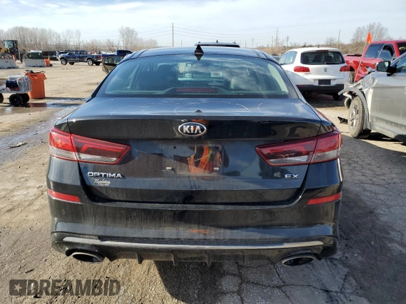 2019 Kia Optima EX with VIN 5XXGU4L17KG334350, listed as a Copart auction lot 43554635 with 55,465 mi miles and Salvage Title. Bid and sale history available at carsss.com. Image 6.