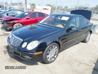2007 Mercedes-Benz E 350 z VIN WDBUF56X37B065908, wystawiony jako IAAI lot #42347753 z przebiegiem 183 763 mil mil oraz . Historia ofert i sprzedaży dostępna na DreamBid. Obrazek 2.
