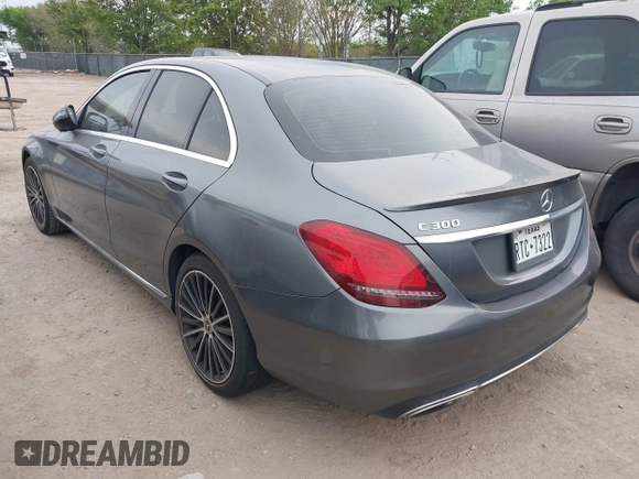 2019 Mercedes-Benz C 300 with VIN 55SWF8DB1KU309644, listed as a IAAI auction lot 41886116 with Not Provided miles and . Bid and sale history available at DreamBid. Image 3.