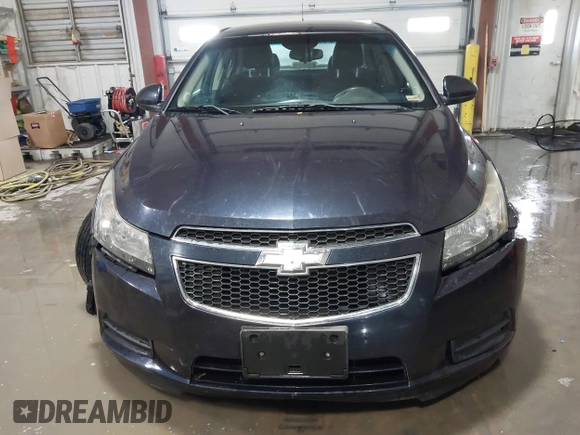 2014 Chevrolet Cruze 1LT with VIN 1G1PC5SB9E7119447, listed as a IAAI auction lot 41680886 with 239,297 mi miles and . Bid and sale history available at DreamBid. Image 13.