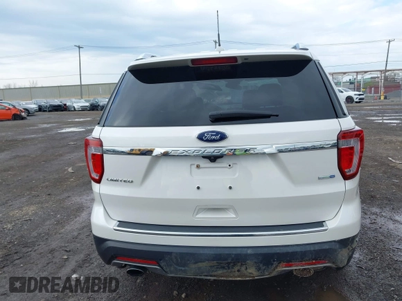 2018 Ford Explorer Limited with VIN 1FM5K8FH0JGC82723, listed as a IAAI auction lot 41983537 with 101,487 mi miles and . Bid and sale history available at carsss.com. Image 17.