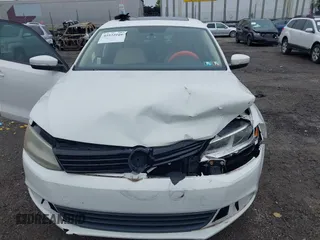 2012 Volkswagen Jetta SE with VIN 3VWDP7AJ8CM396562, listed as a IAAI auction lot 42523926 with Not provided miles and . Bid and sale history available at DreamBid. Image 13.