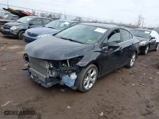 2019 Chevrolet Cruze Premier with VIN 1G1BF5SM9K7101240, listed as a IAAI auction lot 41673049 with 119,025 mi miles. Bid and sale history available at carsss.com. Image 18.