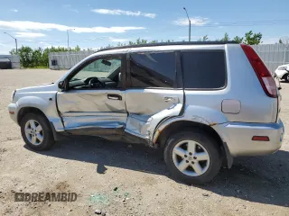 2005 Nissan X-Trail XE z VIN JN8BT08V55W106274, wystawiony jako Copart lot #46889255 z przebiegiem 254 198 mil mil oraz Nie do naprawy. Historia ofert i sprzedaży dostępna na DreamBid. Obrazek 2.