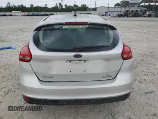 2015 Ford Focus SE with VIN 1FADP3K21FL284037, listed as a Copart auction lot 55492425 with 132,025 mi miles and Clean Title. Bid and sale history available at carsss.com. Image 6.