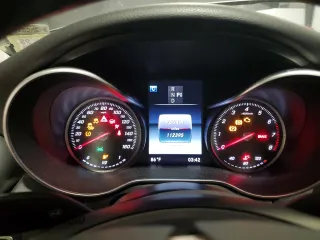 2017 Mercedes-Benz C 300 с VIN WDDWF4KB1HR240377, выставлен на аукционе Copart как лот 60632725 с пробегом 112 395 миль миль и Списание • Salvage title. История ставок и продаж доступна на DreamBid. Изображение 9.