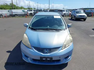 2010 Honda Fit Sport с VIN JHMGE8H40AC023184, выставлен на аукционе IAAI как лот 41605278 с пробегом 88 367 миль миль и . История ставок и продаж доступна на DreamBid. Изображение 12.
