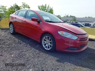 2013 Dodge Dart SXT z VIN 1C3CDFBA3DD202604, wystawiony jako IAAI lot #42346317 z przebiegiem 135 390 mil mil oraz . Historia ofert i sprzedaży dostępna na DreamBid. Obrazek 1.