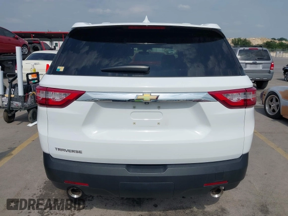 2020 Chevrolet Traverse LS z VIN 1GNERFKW4LJ314465, wystawiony jako IAAI lot #42030246 z przebiegiem 51 800 mil mil oraz . Historia ofert i sprzedaży dostępna na DreamBid. Obrazek 16.