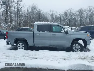 2025 Chevrolet Silverado 1500 with VIN 3GCUKDED2SG147675, listed as a IAAI auction lot 41548947 with 9,738 mi miles and . Bid and sale history available at DreamBid. Image 12.