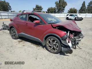 2018 Toyota C-HR XLE with VIN JTNKHMBX9J1011251, listed as a Copart auction lot 71813564 with 60,941 mi miles and Salvage Title. Bid and sale history available at carsss.com. Image 4.