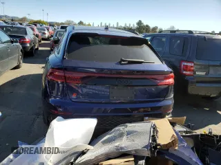 2021 Audi RS Q8 z VIN WU1ARBF14MD031081, wystawiony jako Copart lot #45895403 z przebiegiem 6906 mil mil oraz Szkody całkowita. Historia ofert i sprzedaży dostępna na DreamBid. Obrazek 6.